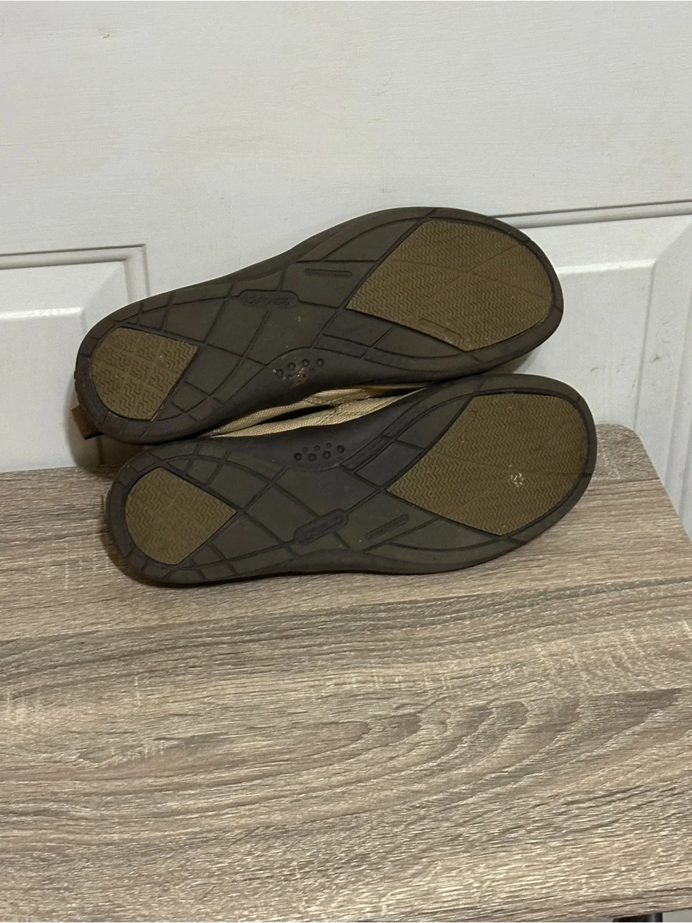 Crocs Santa Cruz Loafers Mens Size 10‎ Khaki Tan Canvas Slip On Shoes 11270